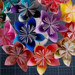 Бумажные цветы