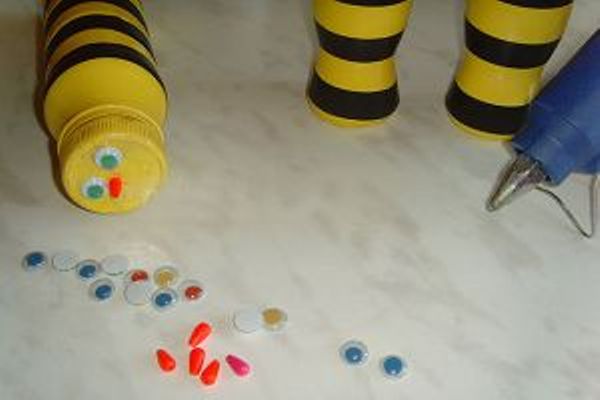 Улей и пчелки из пластиковых бутылок (45 фото) - фото - картинки и рисунки: скачать бесплатно