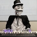 Робот играет на пианино быстрее любого человека 